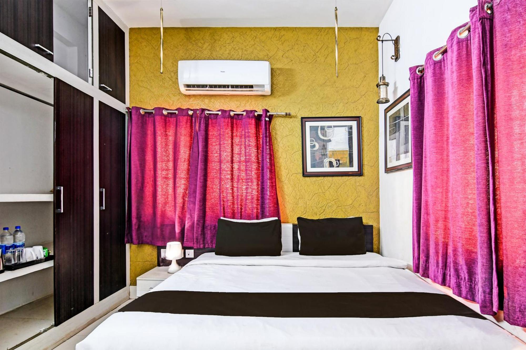 Hotel O Home Bm-X Khandagiri Екстер'єр фото