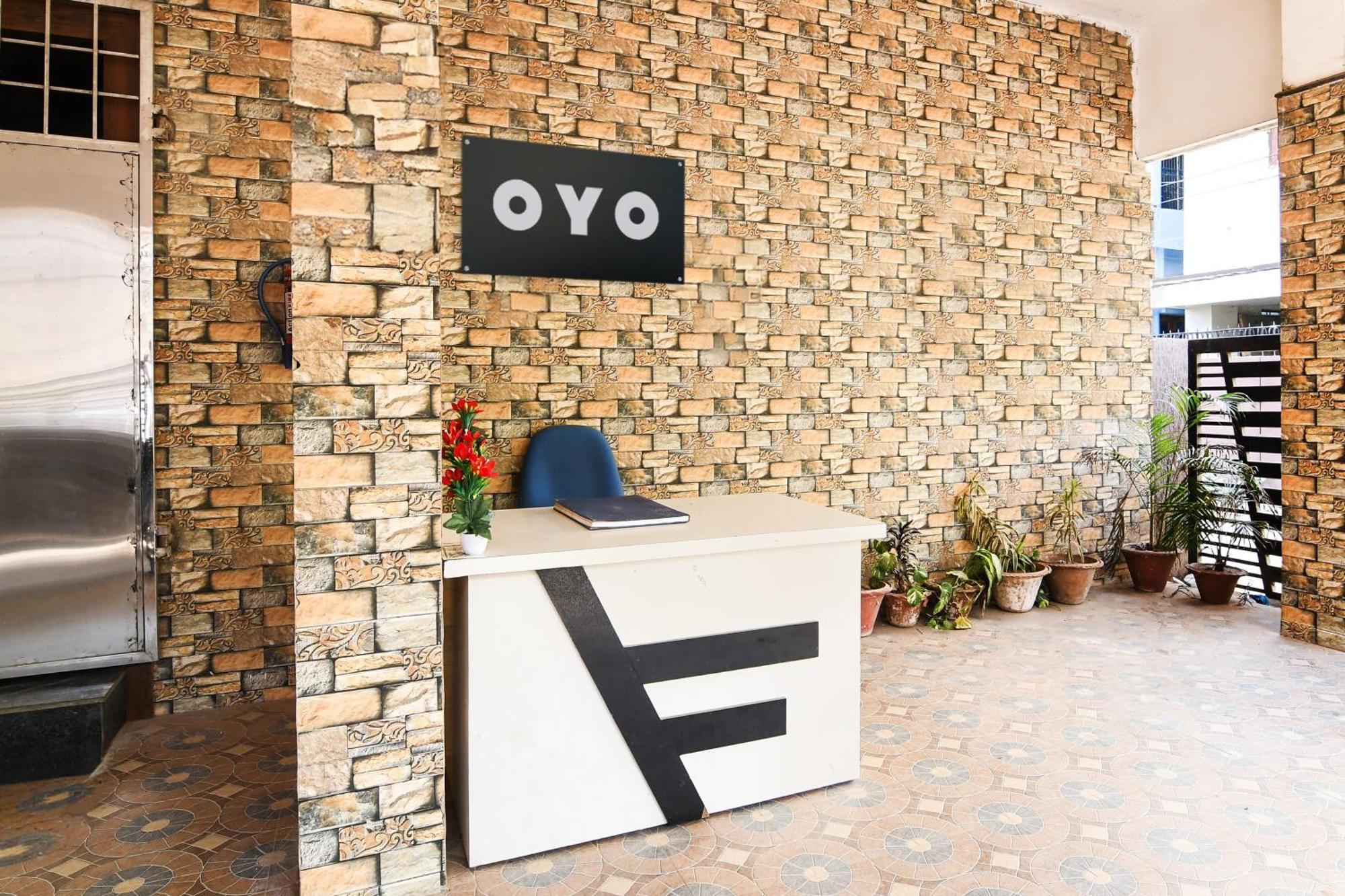 Hotel O Home Bm-X Khandagiri Екстер'єр фото