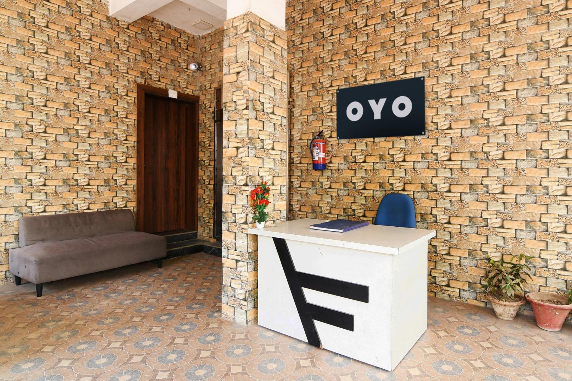 Hotel O Home Bm-X Khandagiri Екстер'єр фото